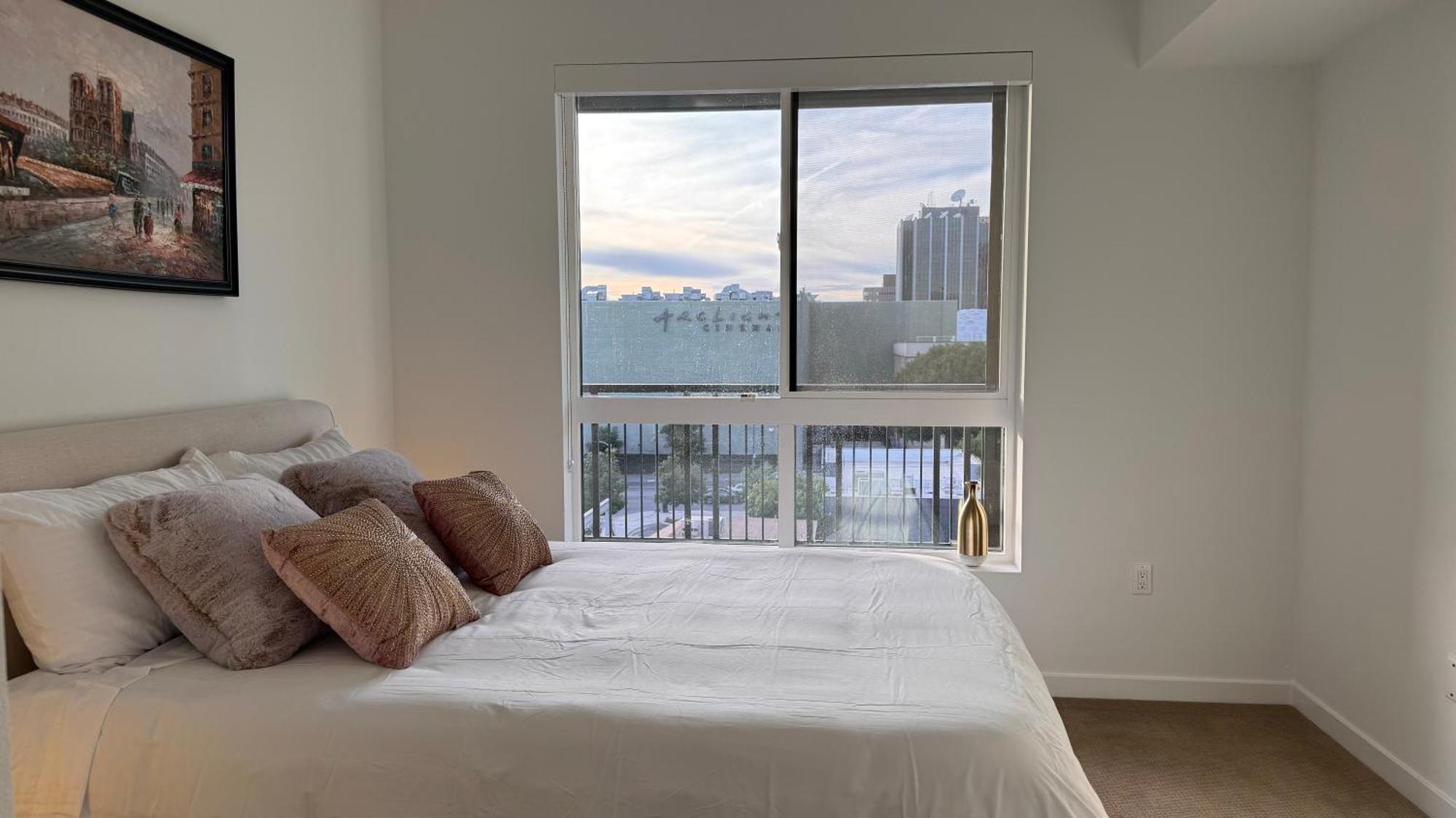 Apartment Notch *