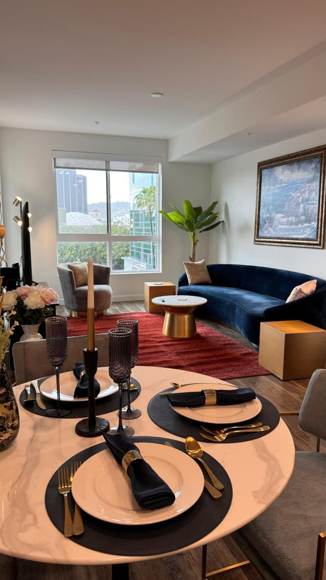 Apartment Notch *